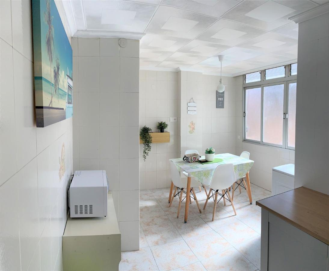 Perfect Space To Relax 3 Bedroom With Balcony E2ev * Alicante
