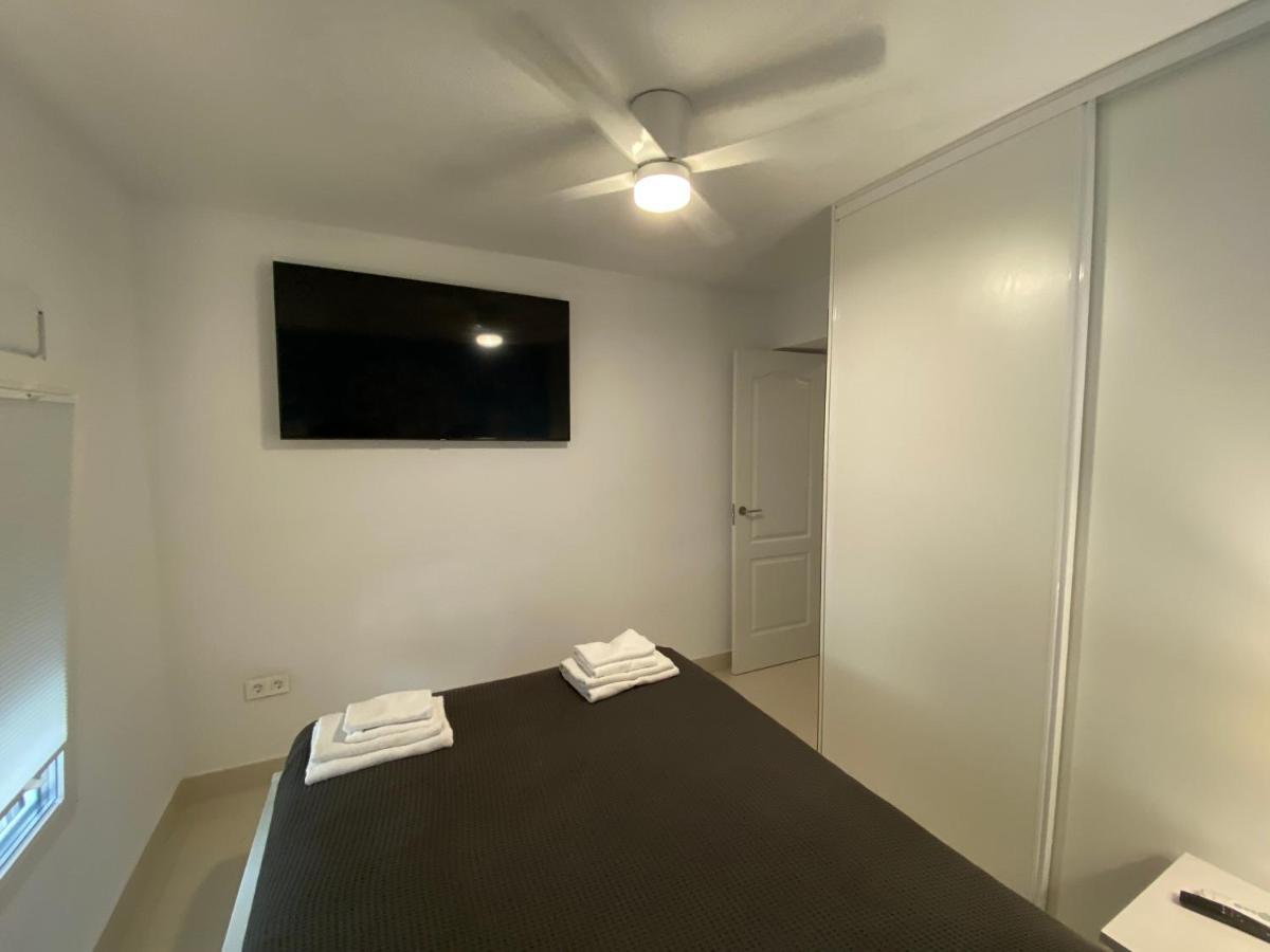 Apartamento Calle San Carlos 132 *
