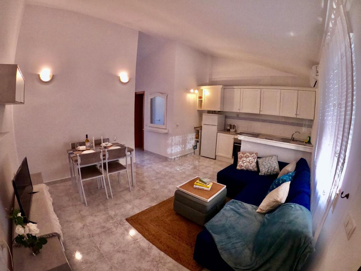 Apartamento Close To Beaches & Golf Courses - With Pool & Bbq Alicante
