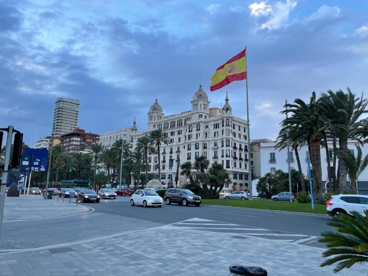 Beautiful Loft With Big Terrace In Old Town Apartamento Alicante