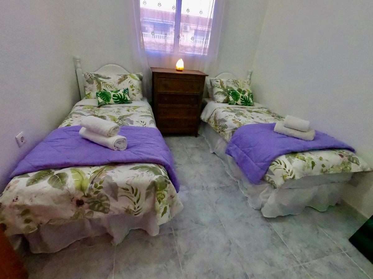 Apartamento Close To Beaches & Golf Courses - With Pool & Bbq Alicante