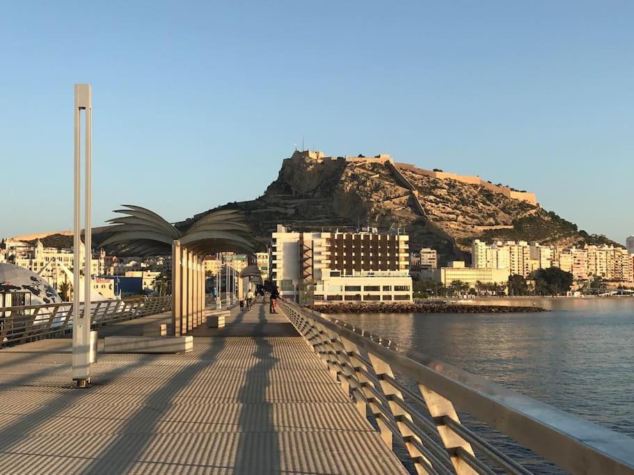 Casco Histórico , Playa Postiguet * Alicante