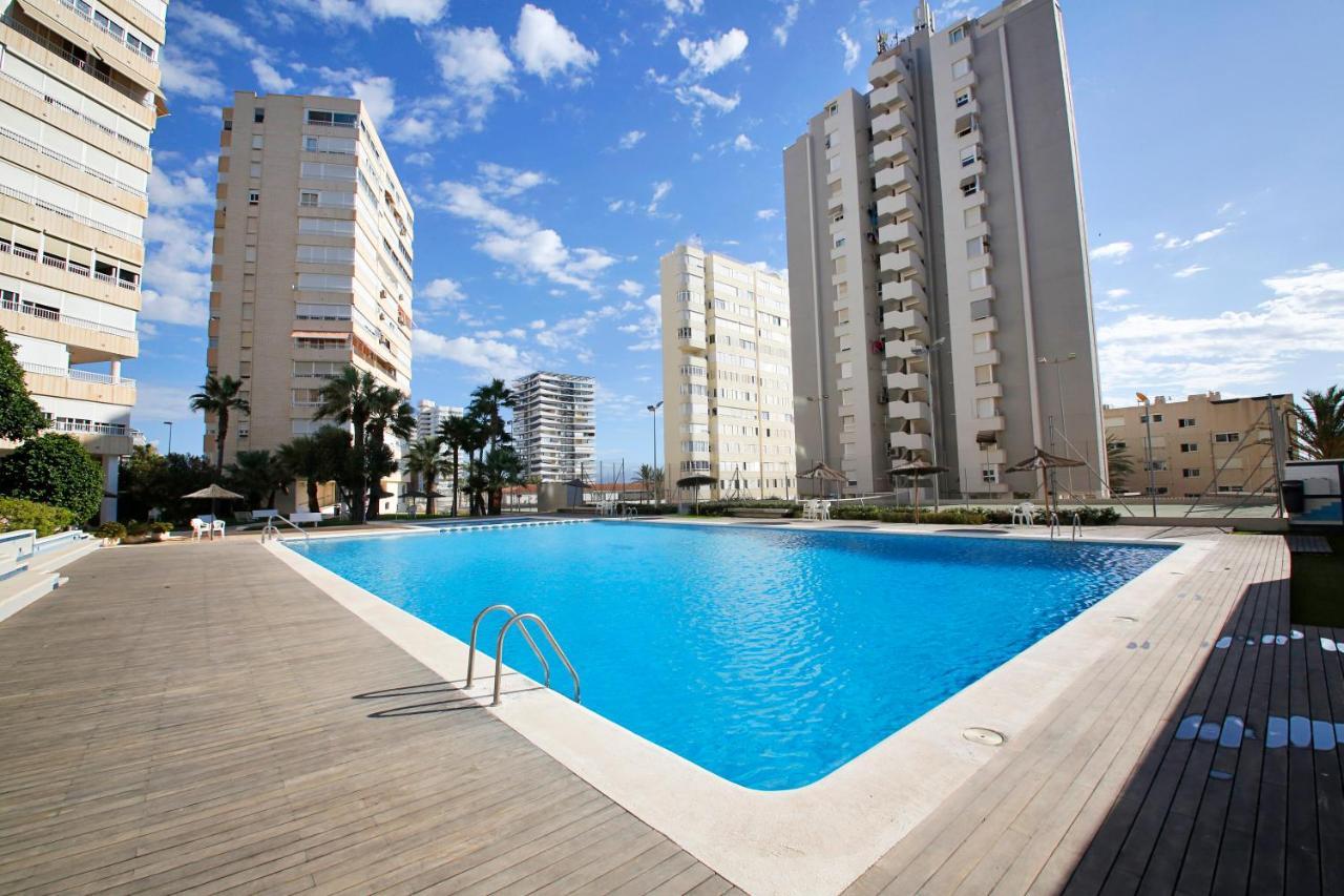 In Front Of The Sea With Ac And Pool Apartment Alicante