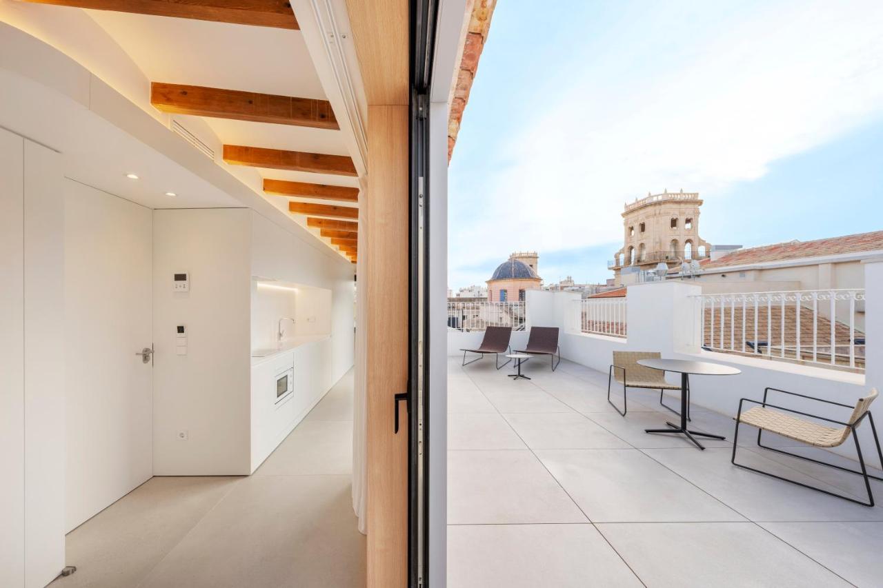 Tandem Portico Apartment