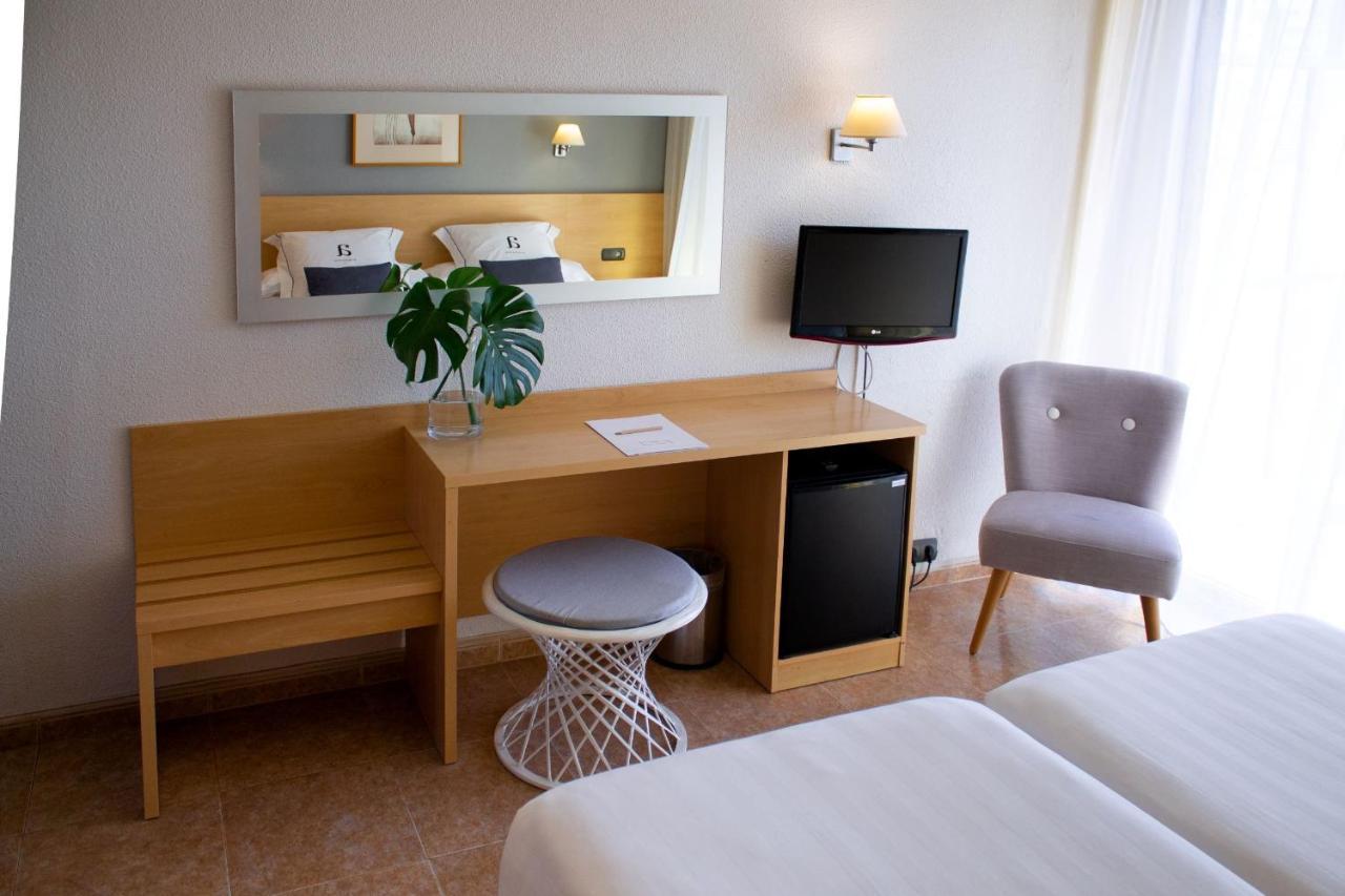 Hotel Almirante 3*