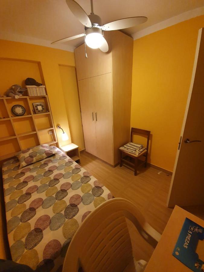 Habitación en casa particular In Downtown En Piso Compartido Alicante
