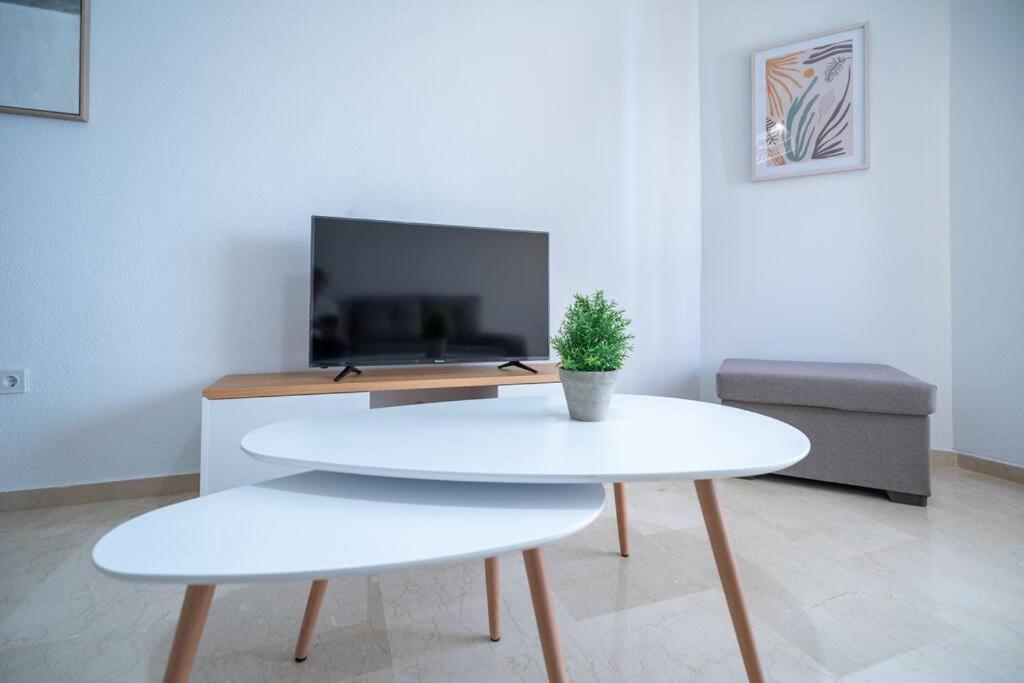 Amplio Apartamento 2 Dormitorios Cerca De La Playa