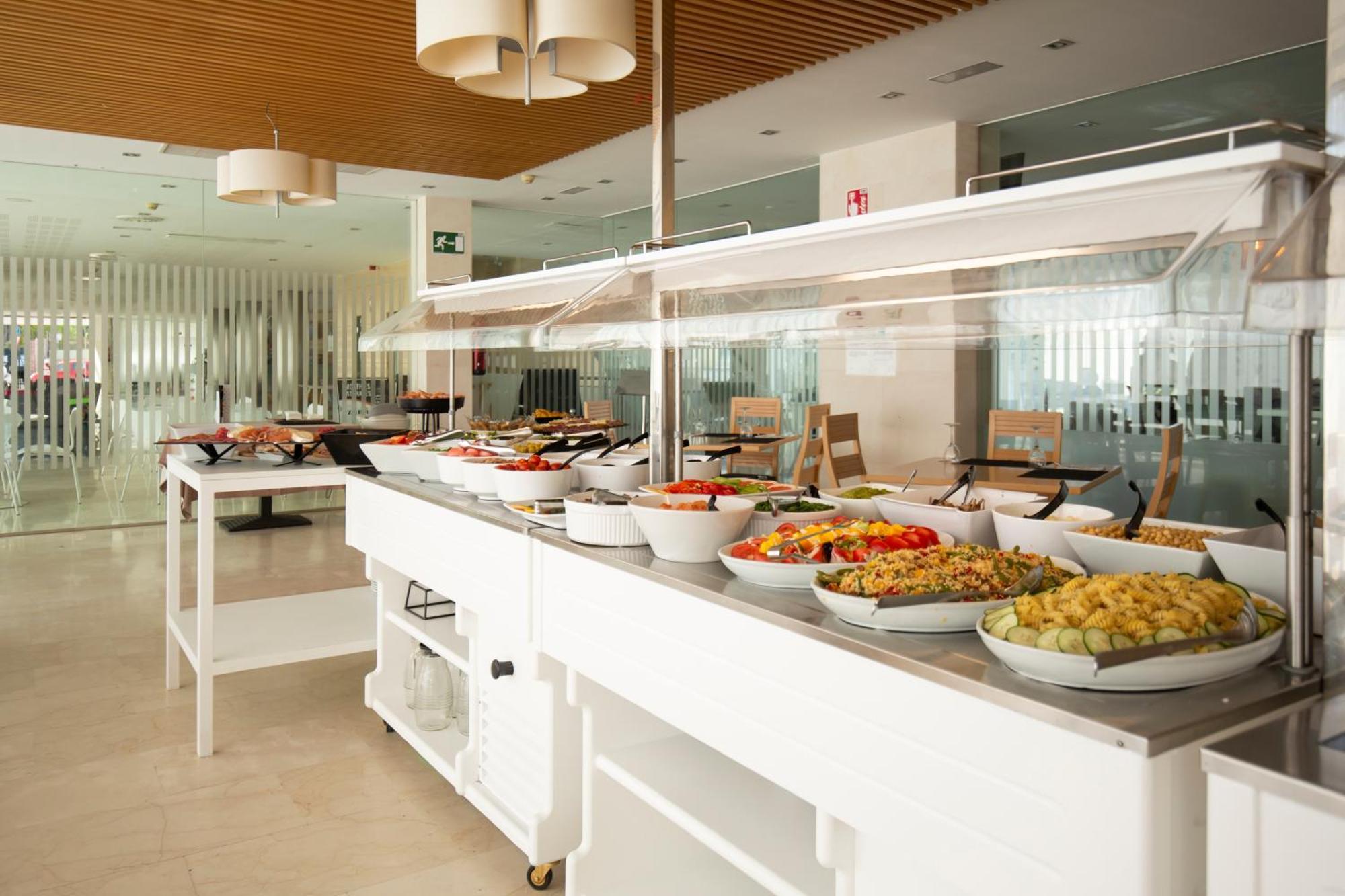 Daniya Hotel