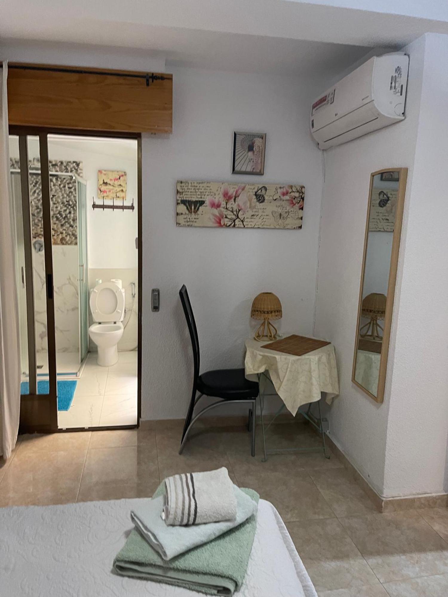 Casa Ojalá Habitación en casa particular Alicante