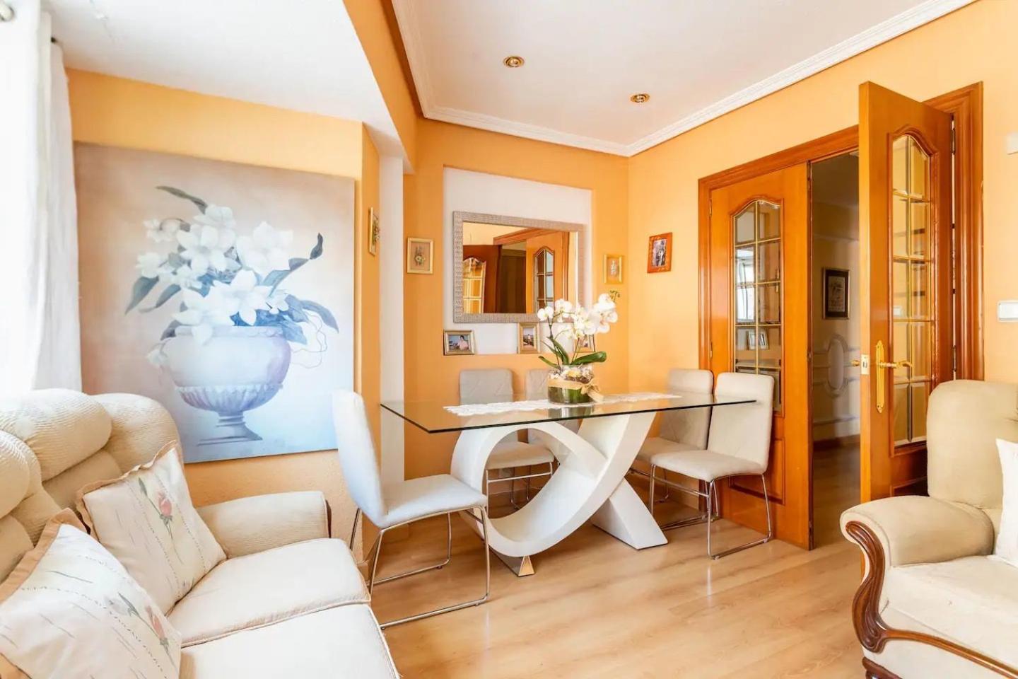 Homestay Un Lugar Descansar En *