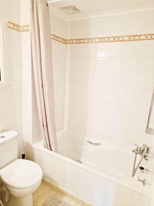 Always Sunny Poolgolfbeach Apartamento