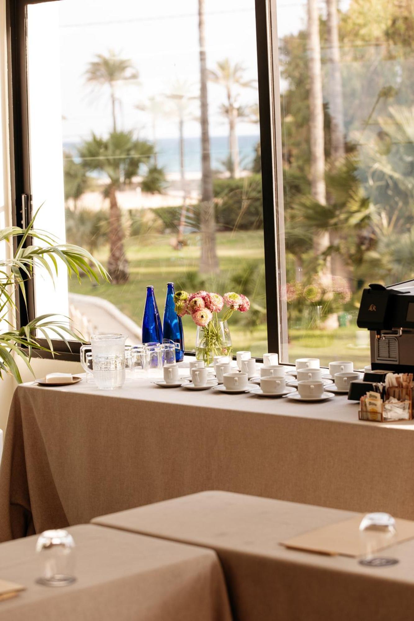 Almirante Hotel 3*