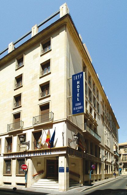 Tryp Ciudad De Hotel 3*