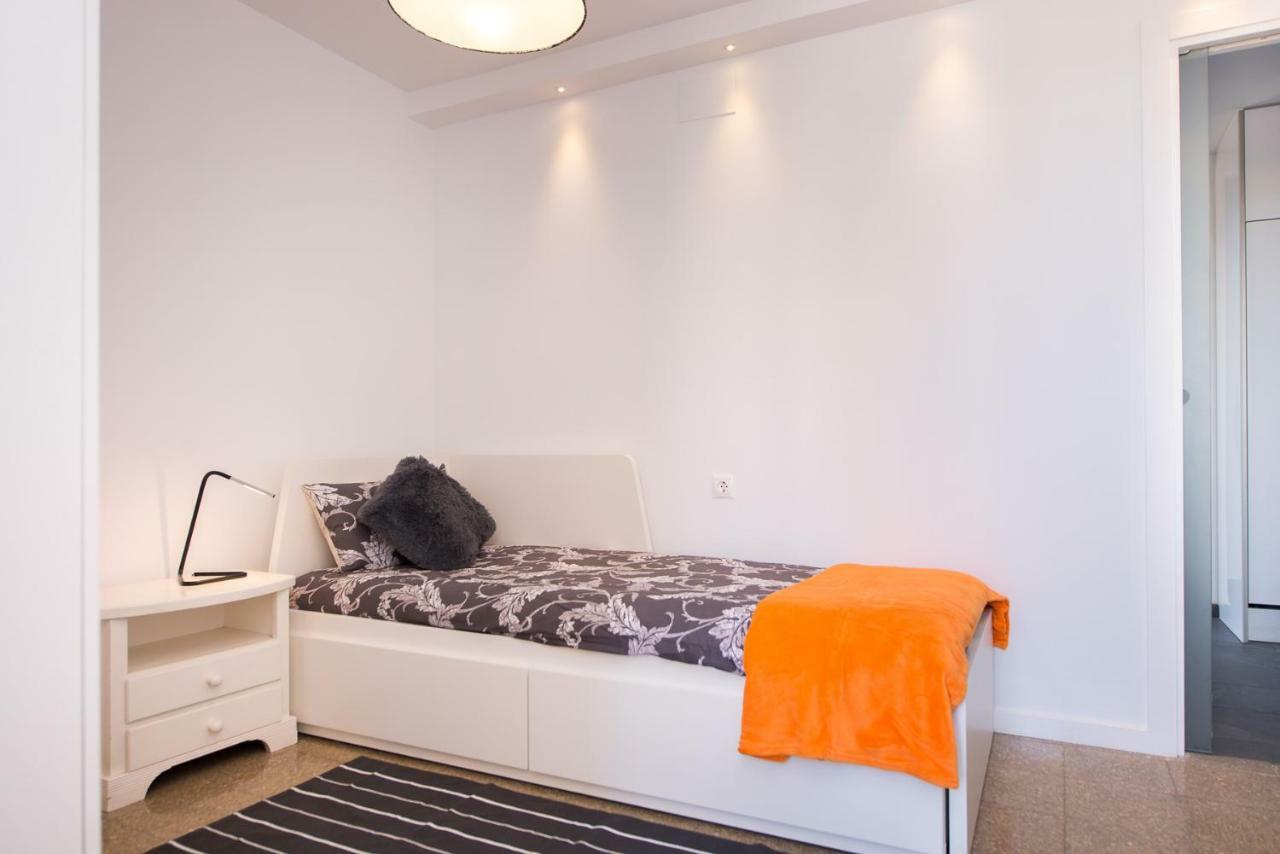 Two-bedroom Diosa Tanit Apartment *