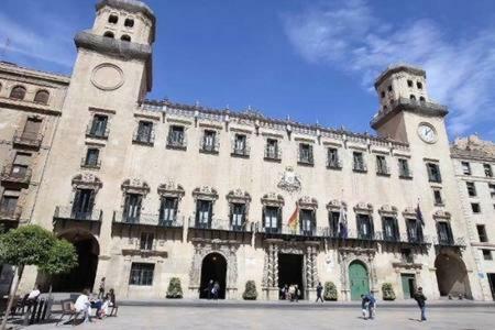 Apartamento Beautiful Loft With Big Terrace In Old Town