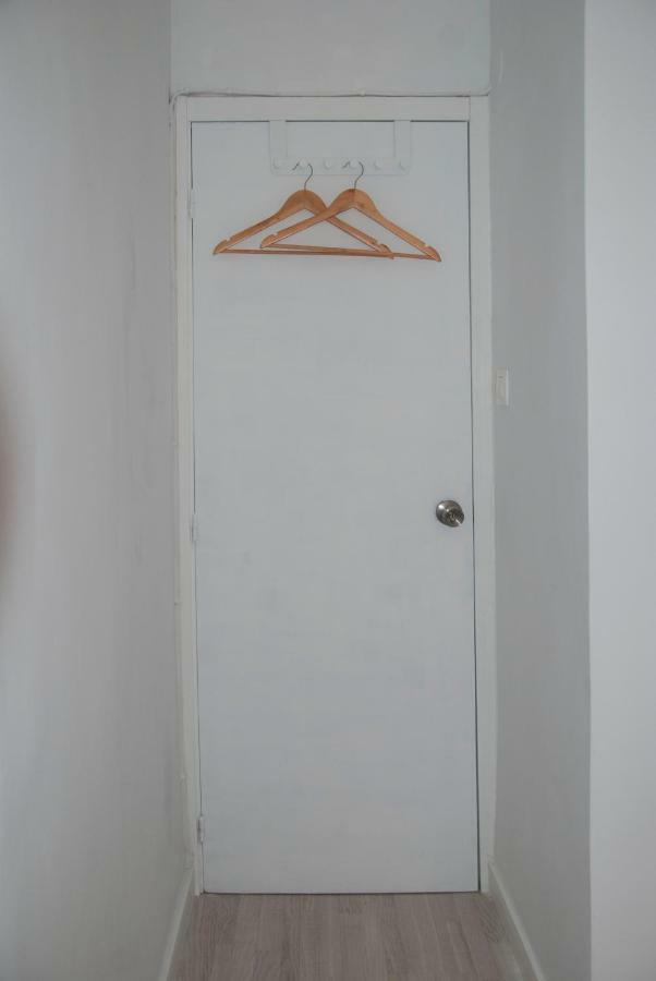 Plaza De Toro Studio Habitación en casa particular Alicante