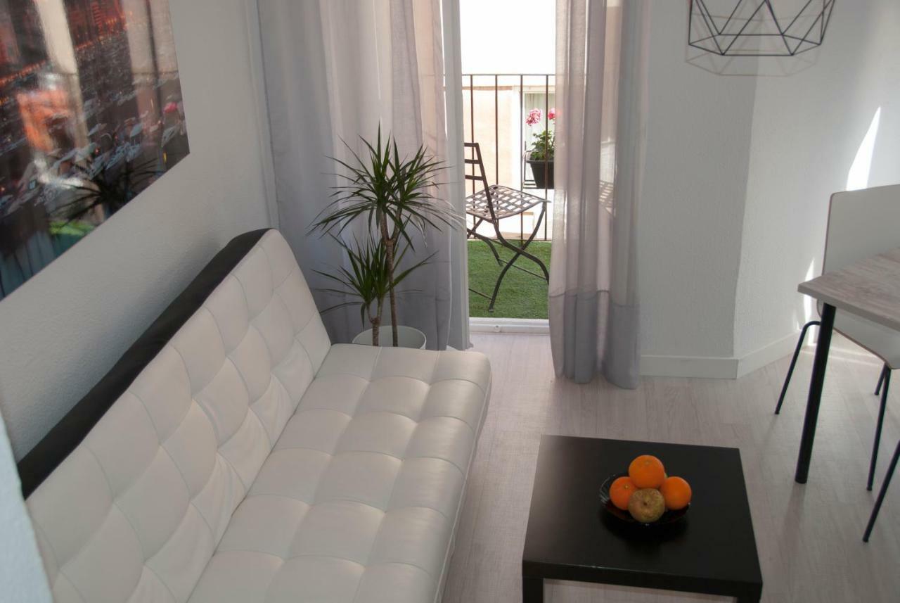 Plaza De Toro Studio Habitación en casa particular Alicante