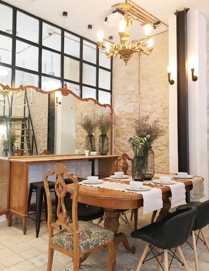 Hostel Numero Trece - Free Towels, Coffee & Tea, Remote Check-in (adults Only)