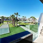 Oasis Beach Viviane