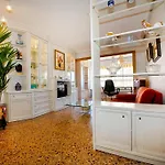 Garden Apartment With Pool And Ac