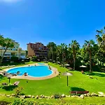 Alicante Golf Hoyo 18 4-6 Pax. Piscina, Wifi, Parking Privado.