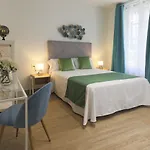 Dorinda Rooms