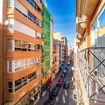 Authentic Alicante: Central Flat Near The Beach