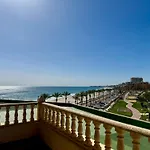 Vistas Al Mar, Piscina Y Playa