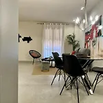 Modern Charm In Barrio Alicante