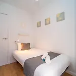 Authentic Alicante Central Flat Near The Beach