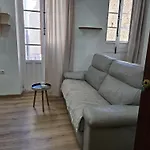 Luxury Apartments Near The Beach And Downtown Centrum 8
