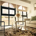Palm Suites