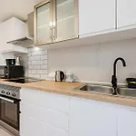 Encantador Apartamento Con Vista Al Mar