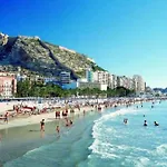 Ático Céntrico Junto A La Playa
