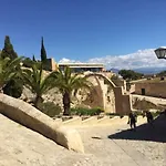Apartamento Centrico Castillo S. Barbara