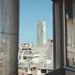 Apartamento céntrio, Teatro