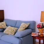 Apartment A Stone\'S Throw From Santa Barbara