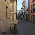 Piso actualizado en casco antiguo proximo a la playa