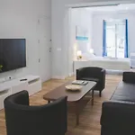 Loft, Capitan Segarra