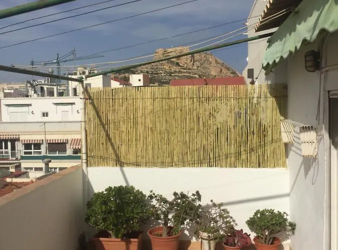 Ático Céntrico Junto A La Playa