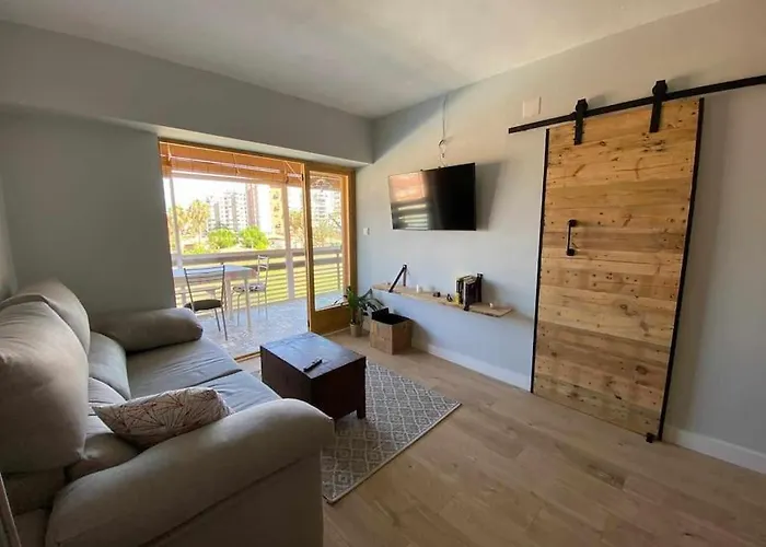 Apto Reformado 2-4 Pax, Wifi, Piscina Y Parking Junto A La Playa