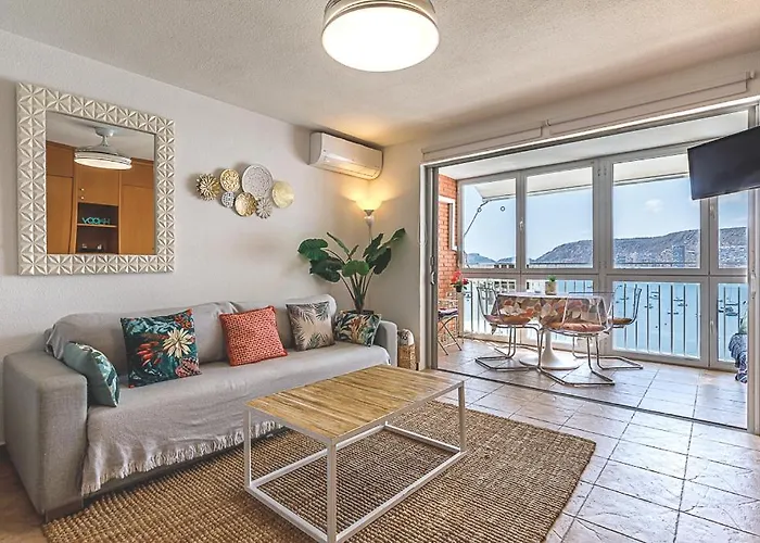 Lovely Flat On The Beach - Awesome View
