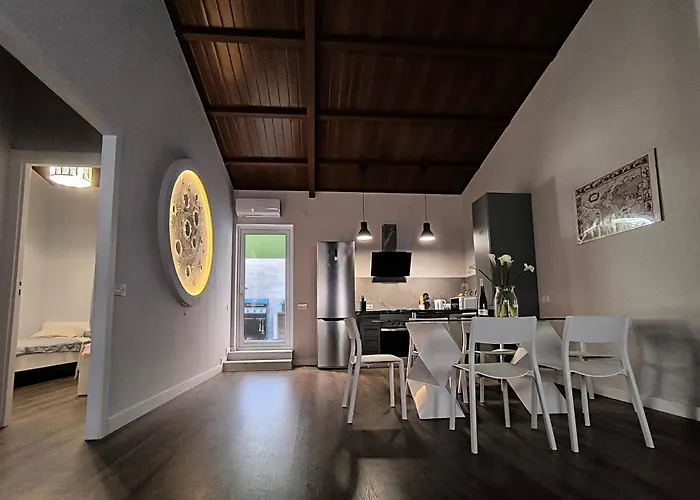 Casa De La Luna