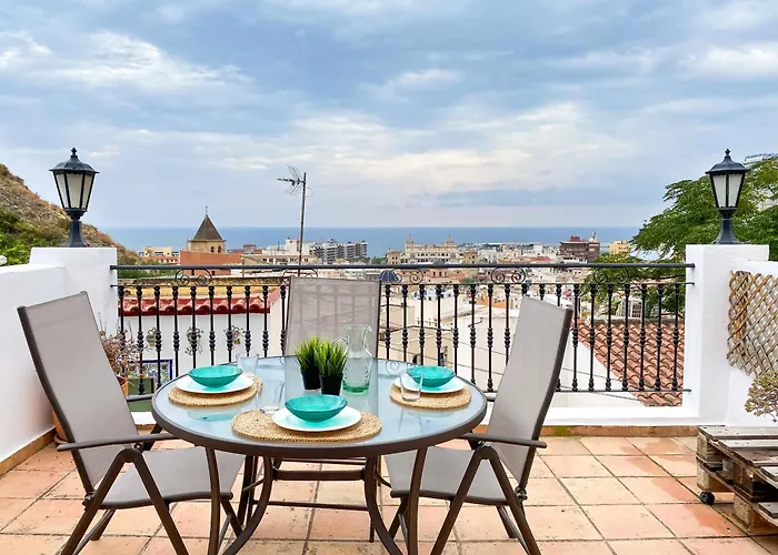 Casa Moll. Tradicion Y Bonitas Vistas De Alicante