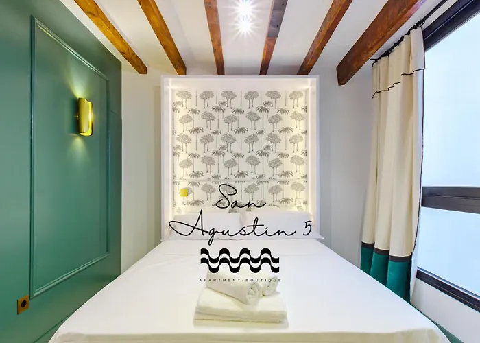 Refined And Practical Studio In Historic Center Of Alicante