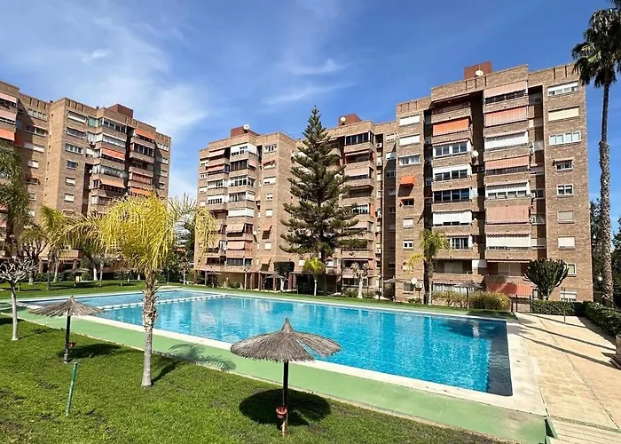 Gran Apartamento, Aire Acondicionado, Piscina Y Parking Gratuito