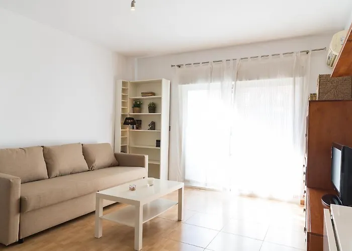 Casanova Apartment - Shopping And Beach