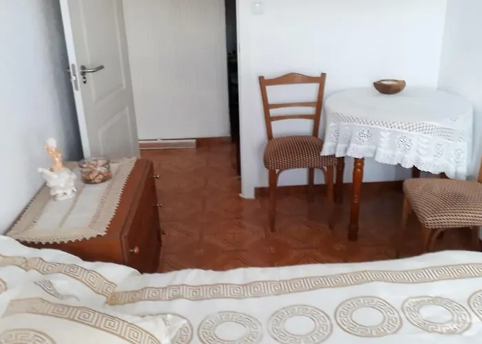 Rooms En Apartment Alicante Torres