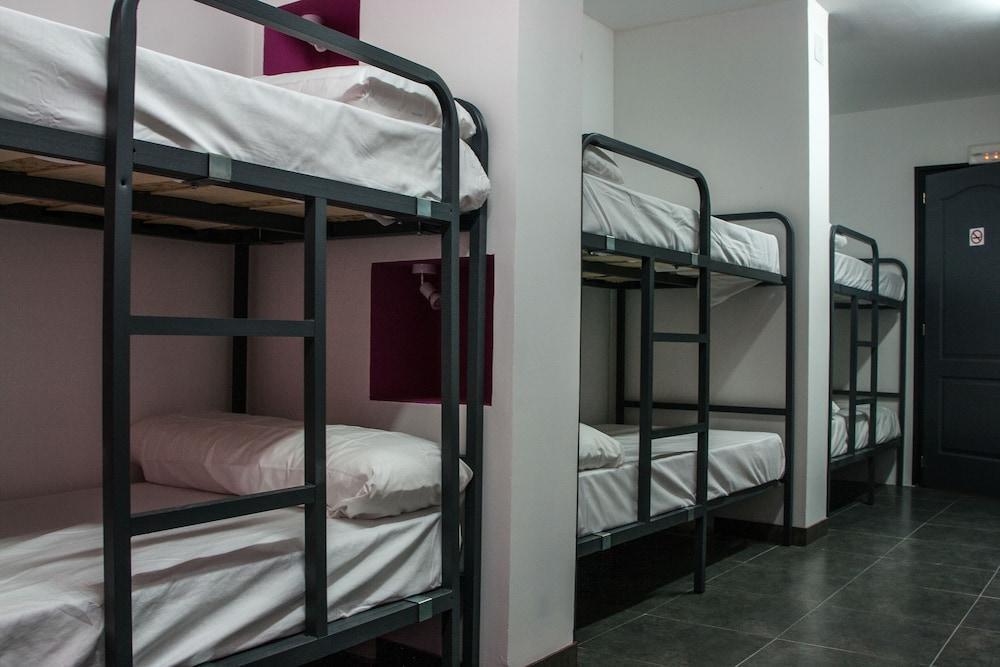 Olé Backpackers Hostal Alicante
