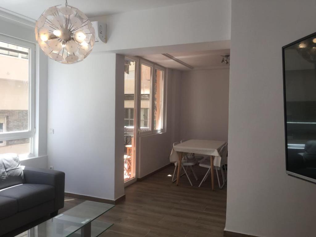 Apartamento Centre ,plage Et Quartier Animé,wifi Clim Alicante